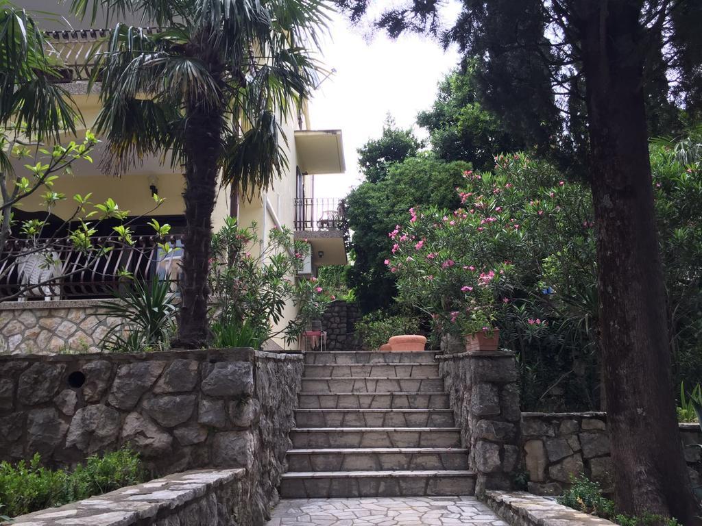 Guesthouse Galimar Crikvenica Exterior foto