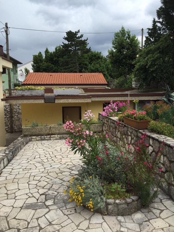Guesthouse Galimar Crikvenica Exterior foto