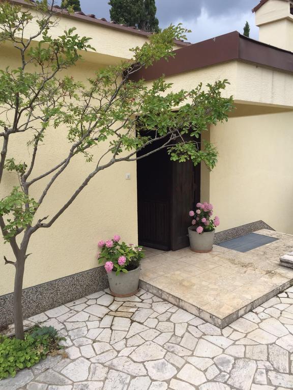 Guesthouse Galimar Crikvenica Exterior foto